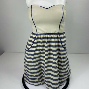Kimchi Blue Women’s Cream And Blue Strapless Dress